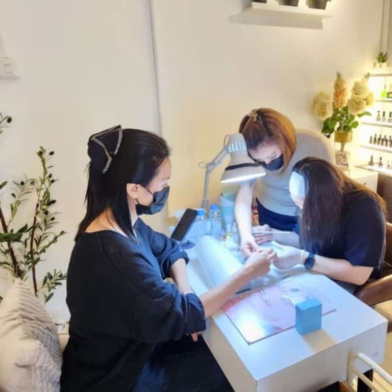 Kursus Nail Art di Beauty Academy Bandung
