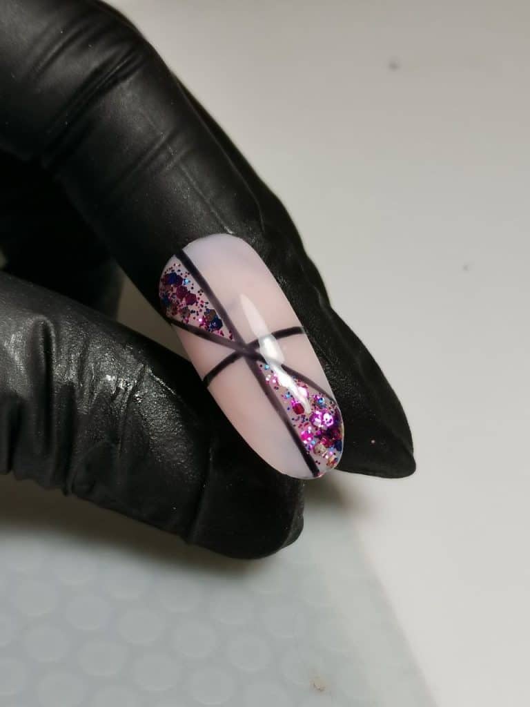 Contoh hasil nail art untuk pemula